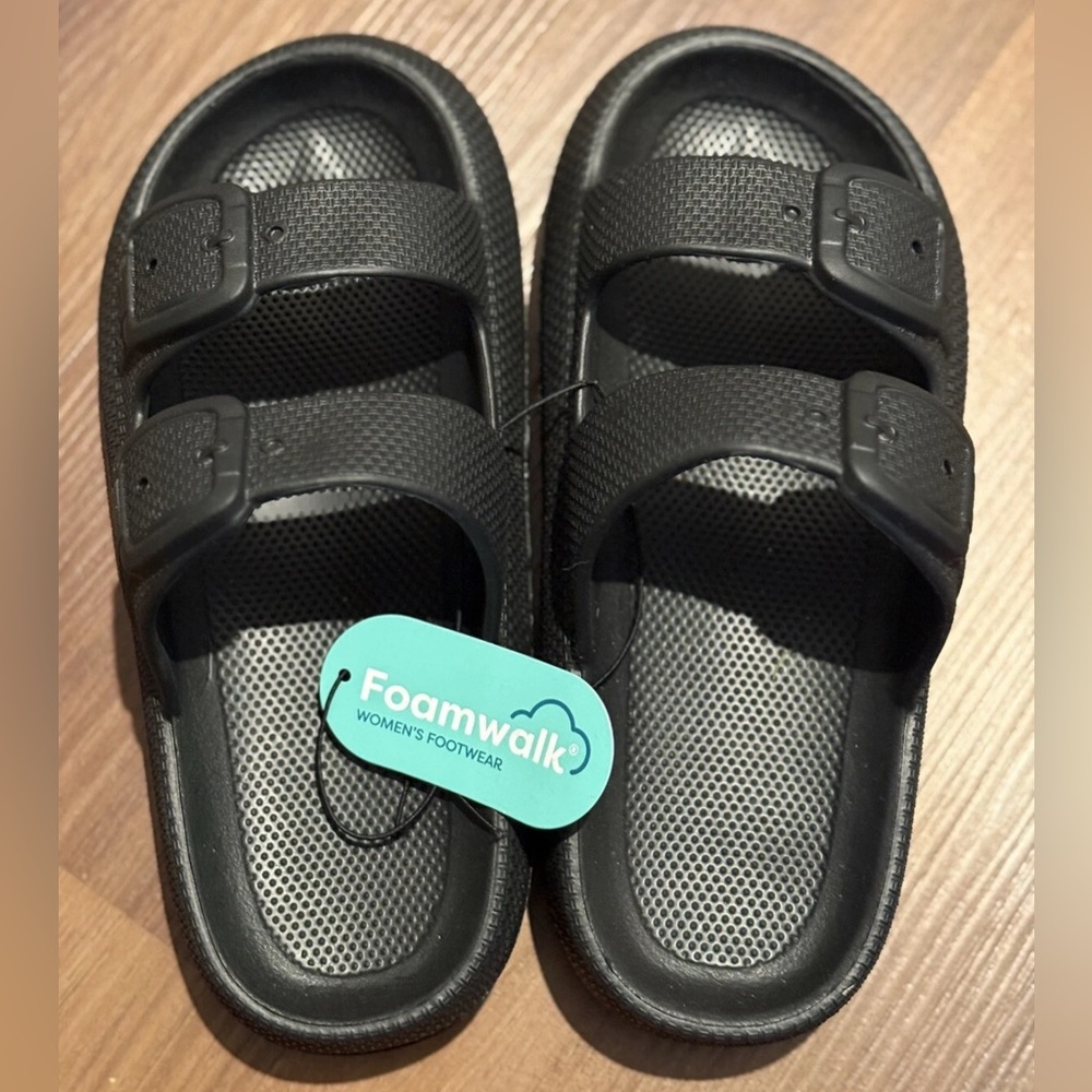 Women’s Black Foam Slides